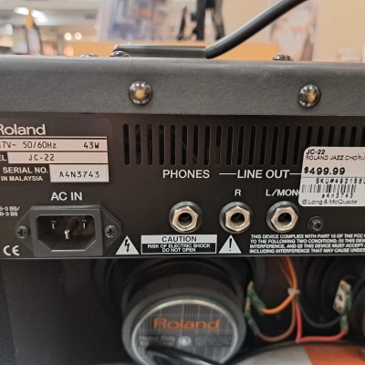 Roland - JC-22 2